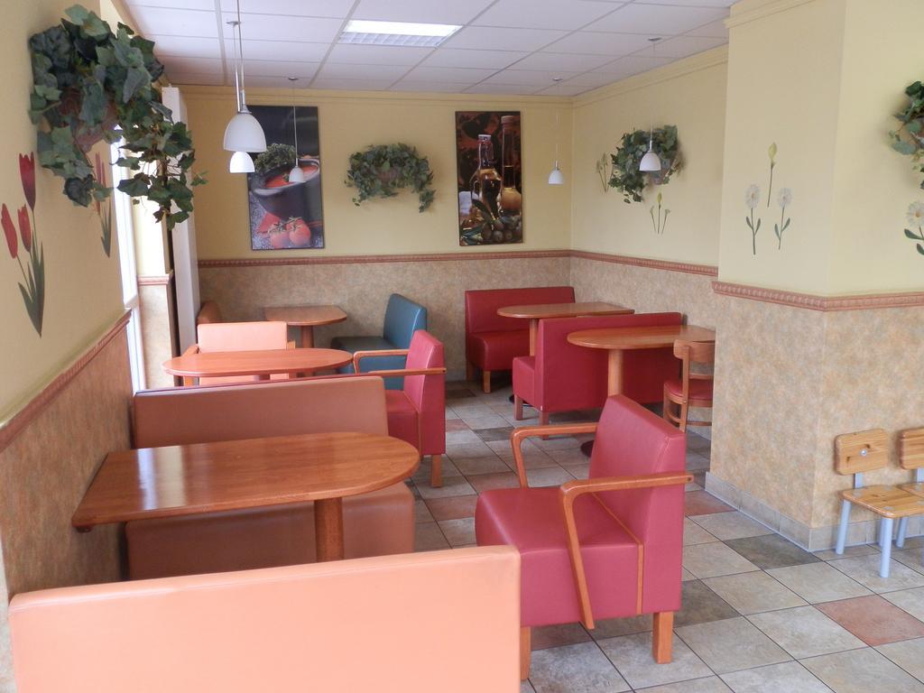 Hotel Garni Zur Eisenbahn Crailsheim Phòng bức ảnh